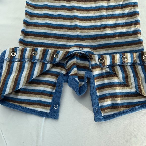 Old Navy Long Sleeve Onesie Button Snap Legs - Picture 2 of 5